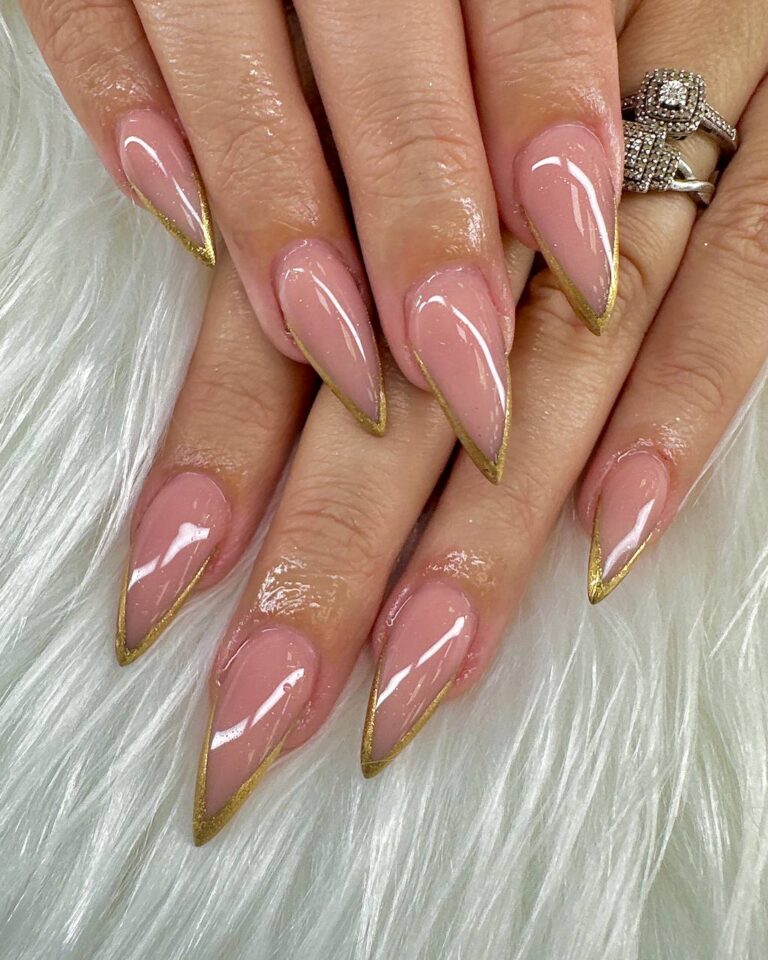 Step into elegance at the best nails salon in Maui Lani for an unforgettable experience.